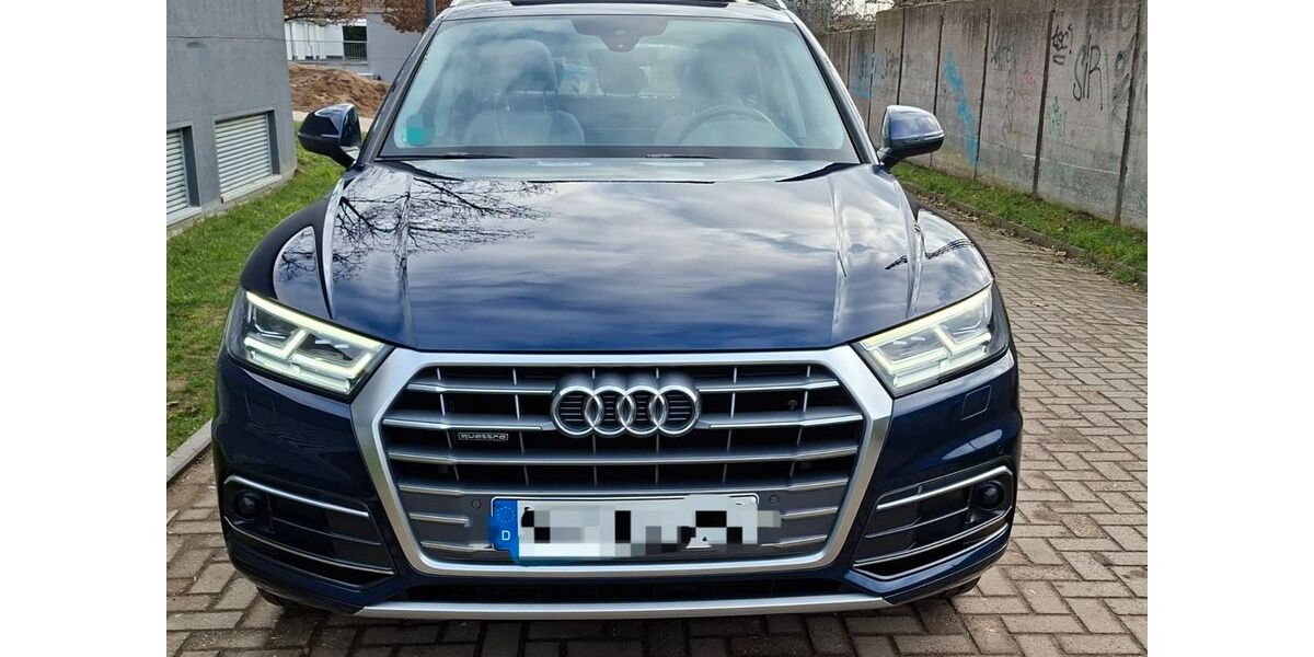 Audi Q5 121.500 km 25.500 &euro; Düsseldorf 40229