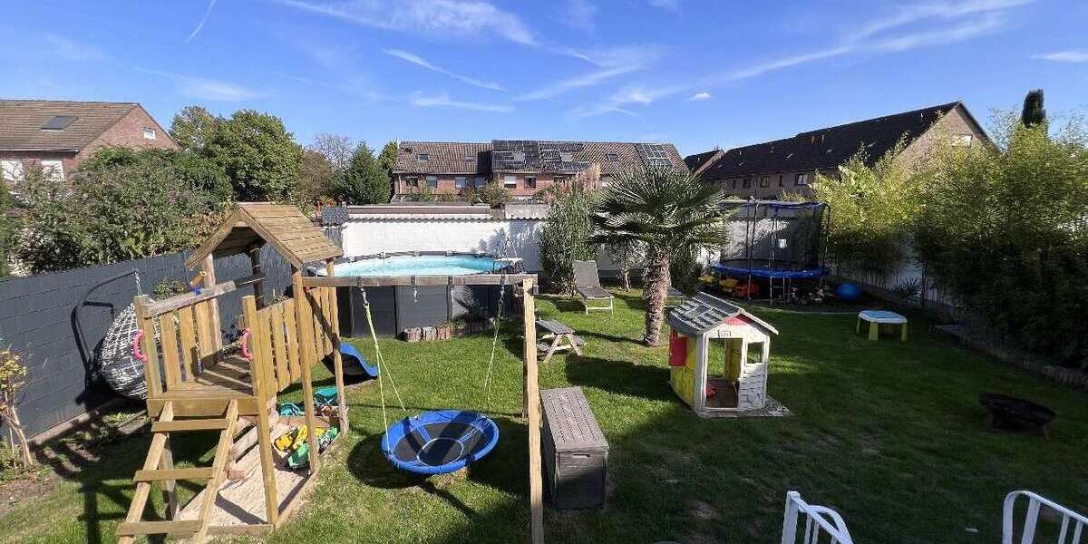 Haus zum Kaufen in Monheim 679.000 € 183 m² 8 zimmer