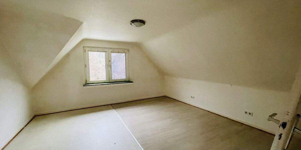 Einfamilienhaus Hilden Kalstert - 5 Zimmer, 107 m&sup2;, 349.000&euro; | Angebot:25689204
