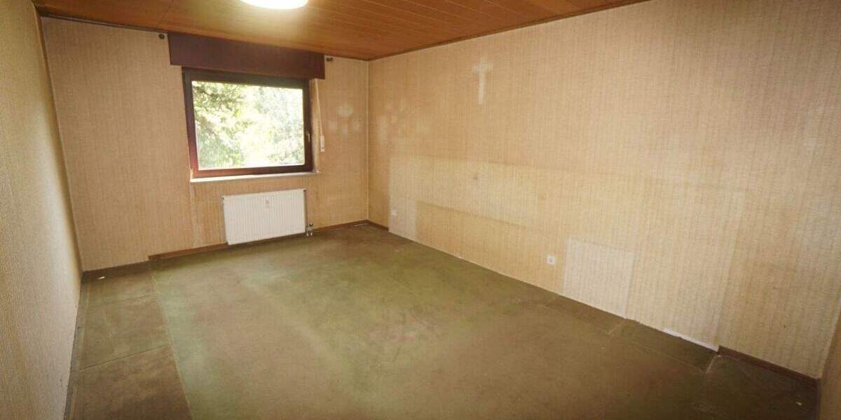 Etagenwohnung Neukirchen-Vluyn Neukirchen - 5 Zimmer, 89 m&sup2;, 195.000&euro; | Angebot:25668371