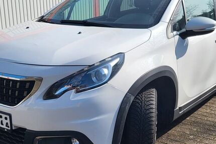 Peugeot 2008 110.000 km 9.790 &euro; Oberhausen 46049