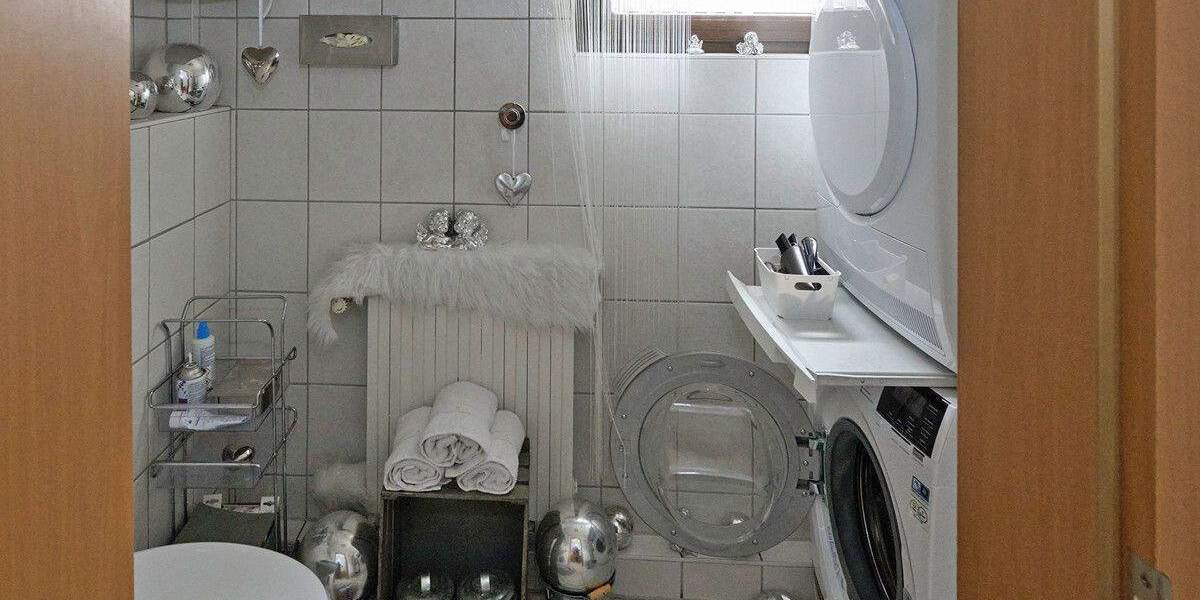 Doppelhaushälfte Moers Moers-Mitte - 3 Zimmer, 112 m&sup2;, 275.000&euro; | Angebot:24516874