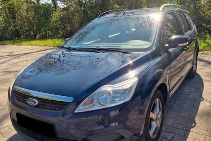 Ford Focus 190.000 km 3.100 &euro; Ratingen 40880