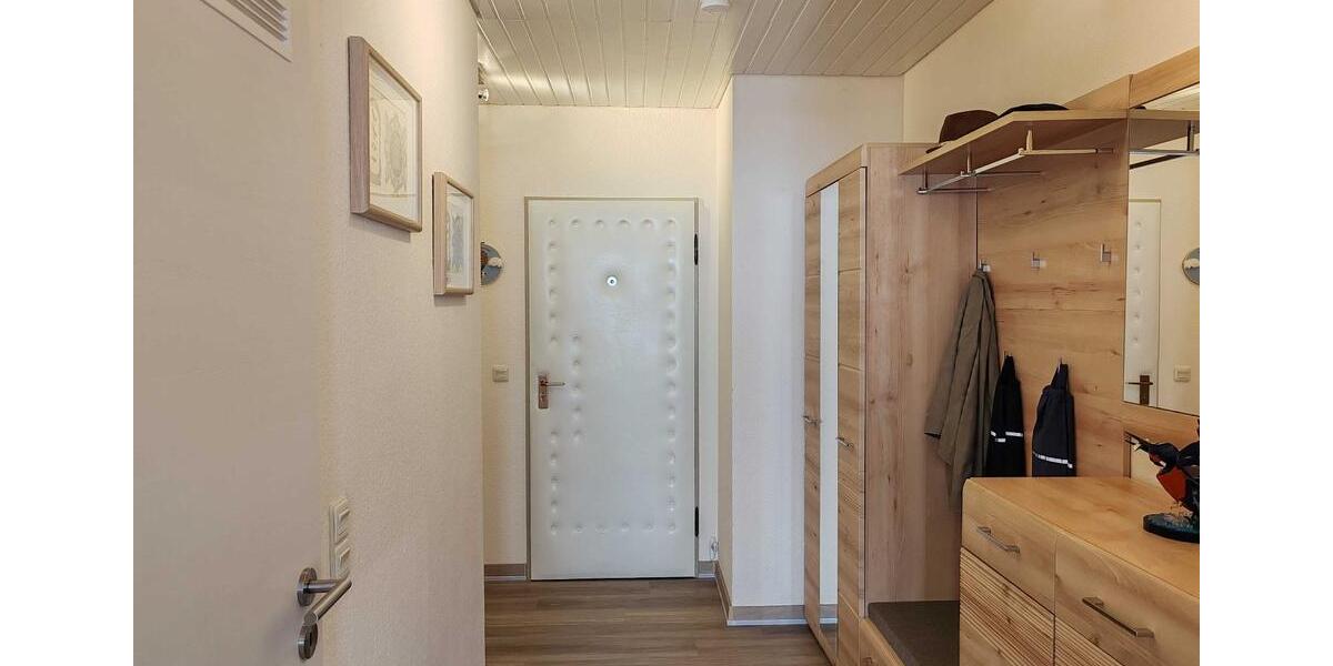 Moderne 3-Zimmer-Wohnung mit Balkon und Garage - provisionsfrei 3 zimmer