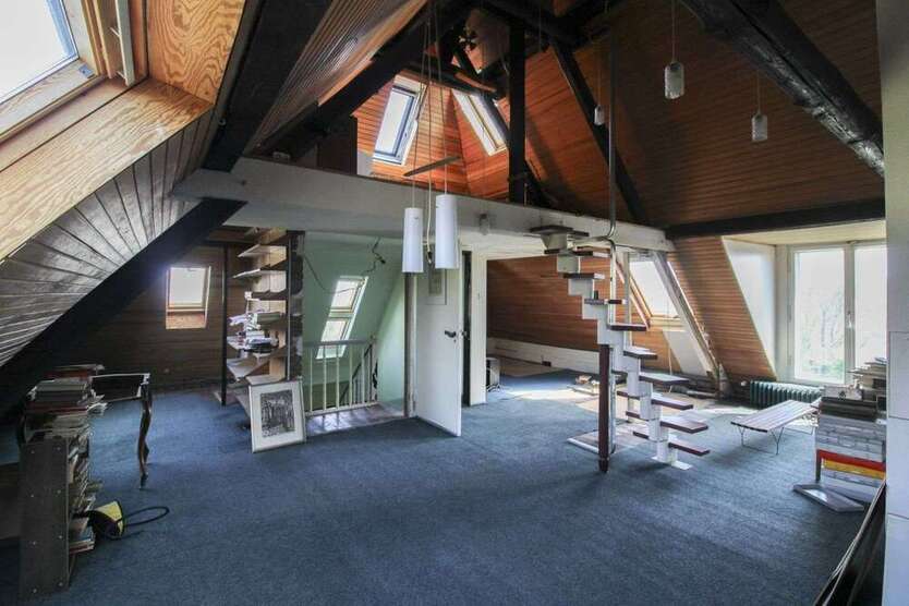 Haus zum Kaufen in Köln 729.000 € 242.23 m² 10 zimmer