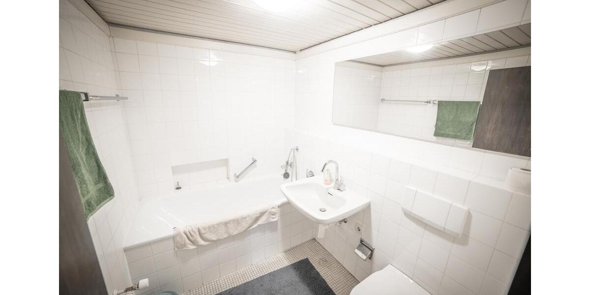 – provisionsfrei – Reihenhaus mit Garten in Forstwald, Krefeld 3.5 zimmer