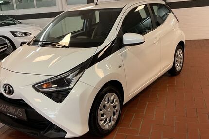 Toyota Aygo (X) 40.000 km 9.990 &euro; Wülfrath 42489