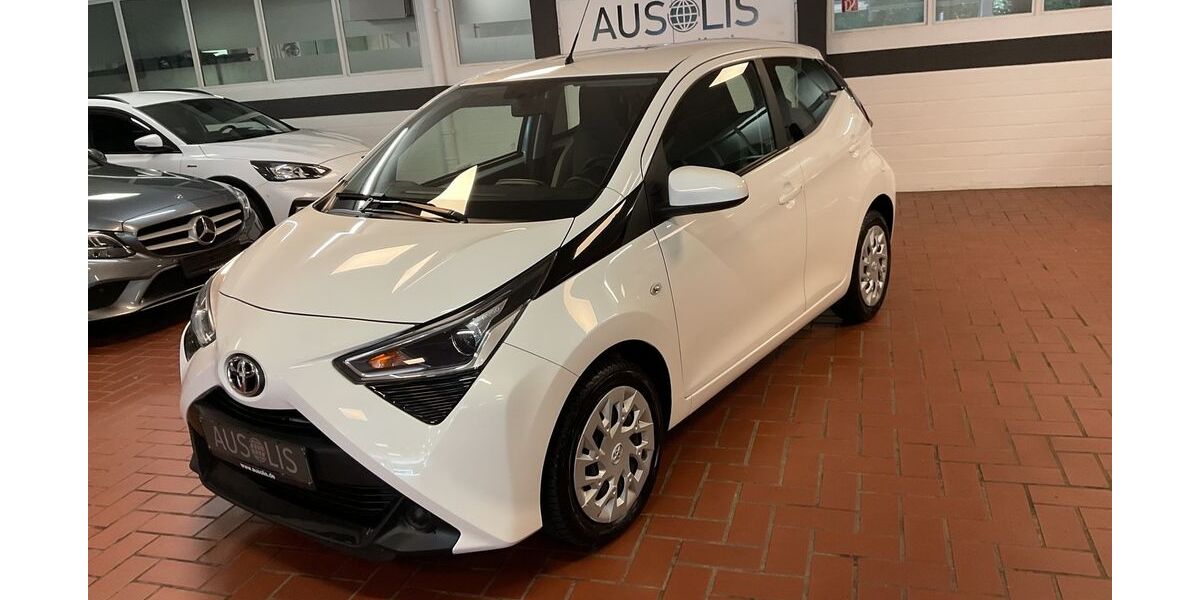 Toyota Aygo (X) 40.000 km 9.990 &euro; Wülfrath 42489