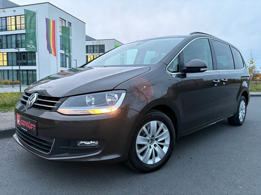 VW Sharan 130.000 km 22.999 € Köln (Ostheim) 51107