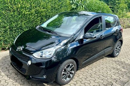 Hyundai i10 39.000 km 8.900 &euro; Duisburg 47055