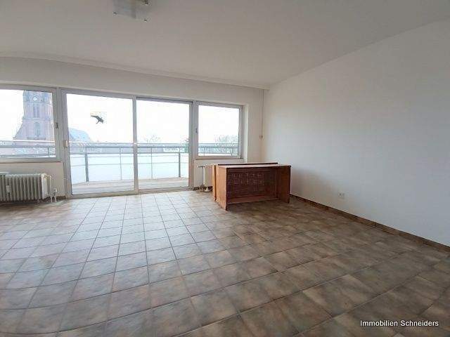 Etagenwohnung Krefeld Cracau - 2 Zimmer, 64 m&sup2;, 580&euro; | Angebot:26595630