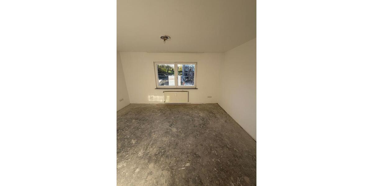Etagenwohnung Duisburg Mittelmeiderich - 1 Zimmer, 40 m&sup2;, 370&euro; | Angebot:26444540
