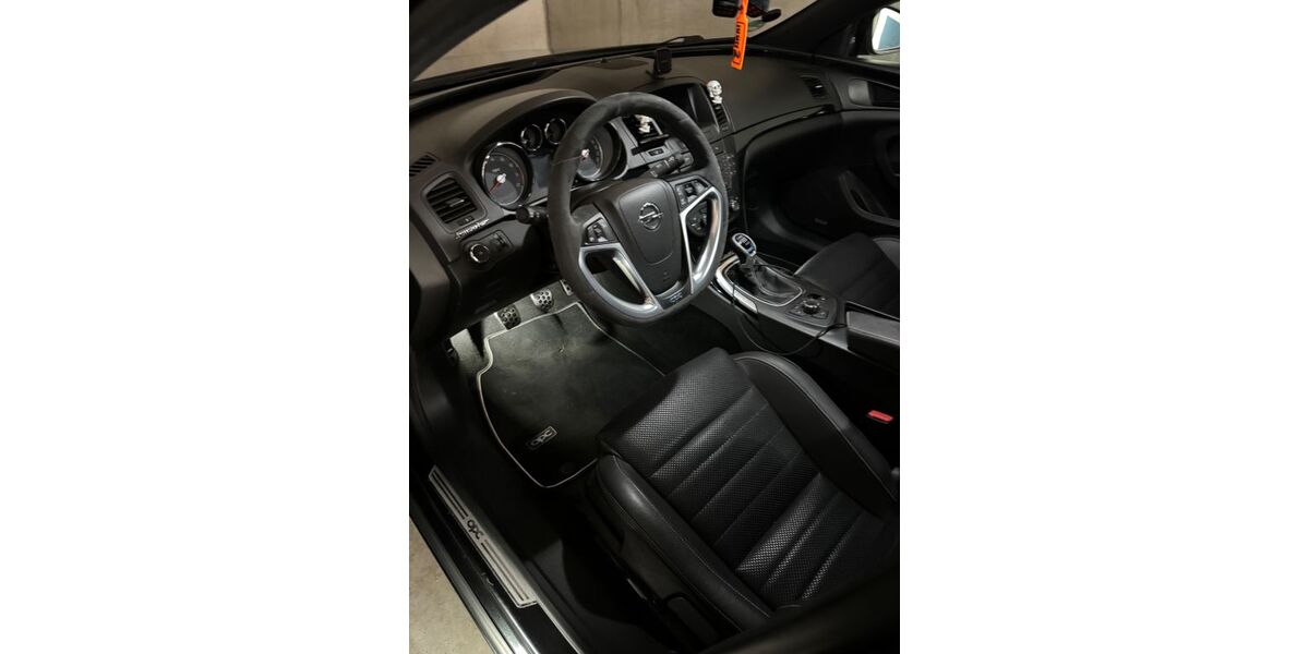 Opel Insignia 128.000 km 12.500 &euro; Wuppertal 42289