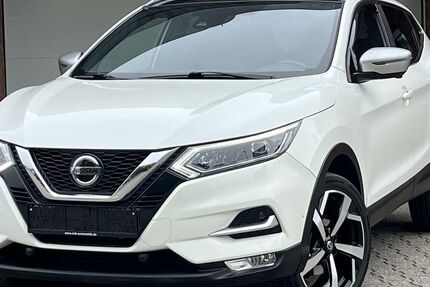 Nissan Qashqai 168.807 km 13.490 &euro; Düsseldorf 40599