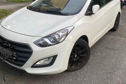 Hyundai i30 244.088 km 2.900 &euro; Remscheid 42859