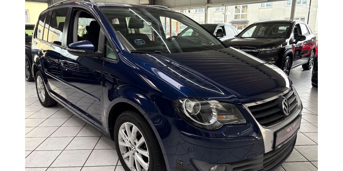 VW Touran 174.000 km 6.900 &euro; Leverkusen 51371
