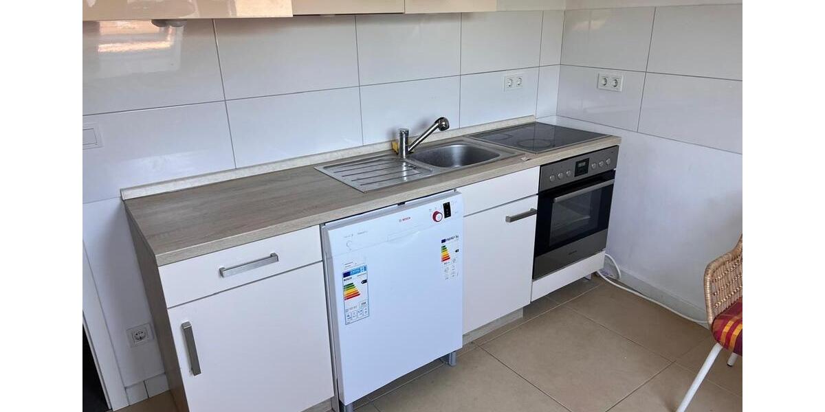 Dachgeschoßwohnung Mönchengladbach West - 2 Zimmer, 60 m&sup2;, 780&euro; | Angebot:26411550
