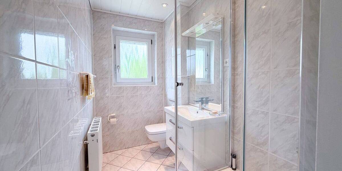 Etagenwohnung Mönchengladbach Rheindahlen - 3 Zimmer, 85 m&sup2;, 169.000&euro; | Angebot:26916580