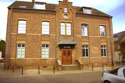 Wohnung Bergheim Niederaußem - 2 Zimmer, 61 m&sup2;, 690&euro; | Angebot:27080710