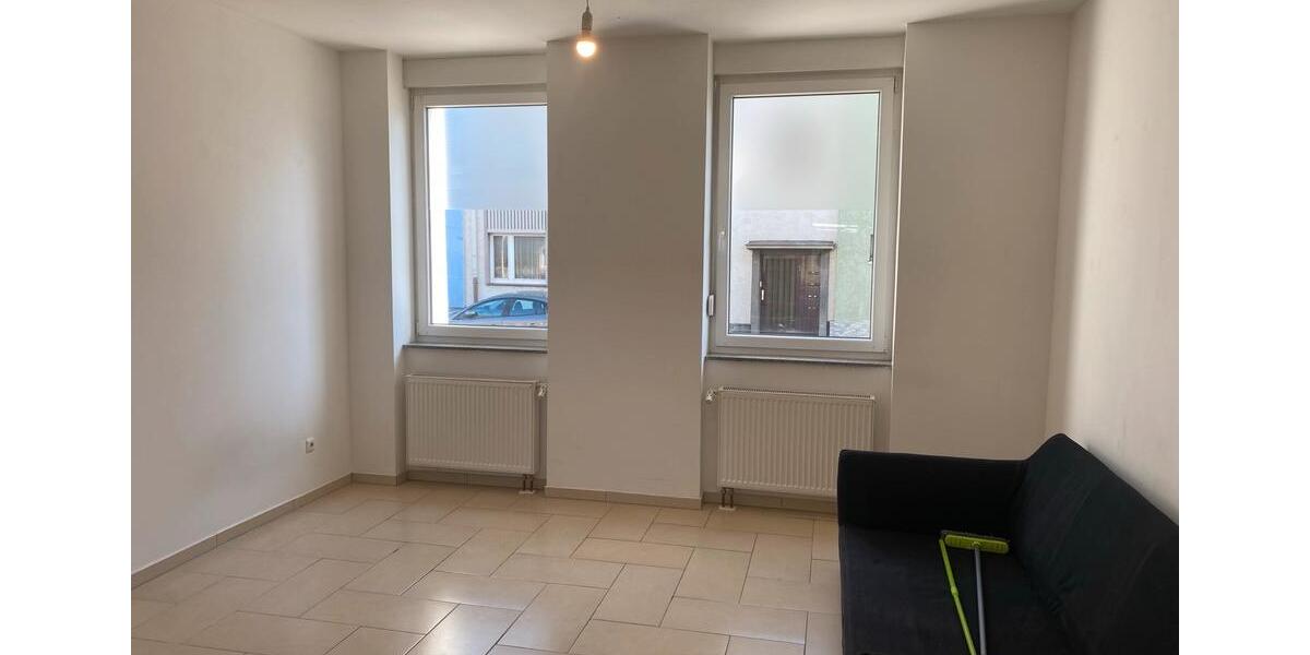 Erdgeschoßwohnung Solingen Burg - 1 Zimmer, 35 m&sup2;, 400&euro; | Angebot:26351718