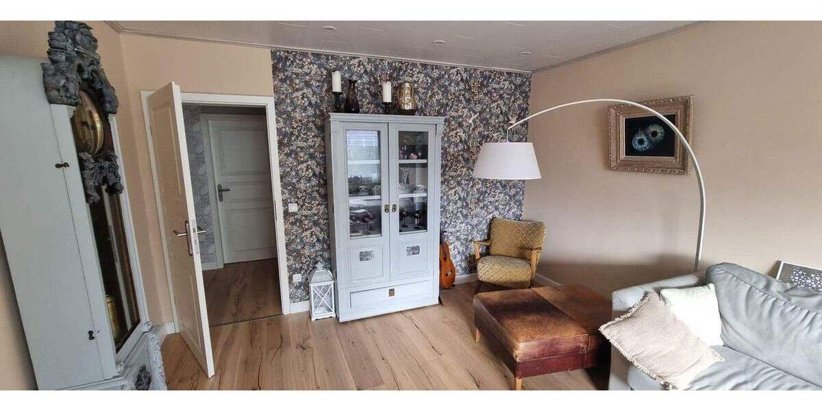 Etagenwohnung Neukirchen-Vluyn Vluyn - 5 Zimmer, 98 m&sup2;, 245.000&euro; | Angebot:25697303