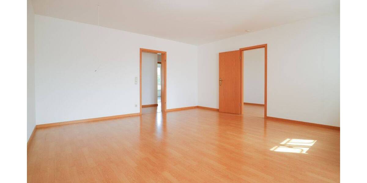 Etagenwohnung Neuss Stadionviertel - 3 Zimmer, 78 m&sup2;, 298.000&euro; | Angebot:26842446
