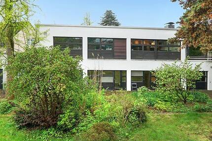 Tolles Baugrundstück mit großem Baufenster und Altbestand zimmer