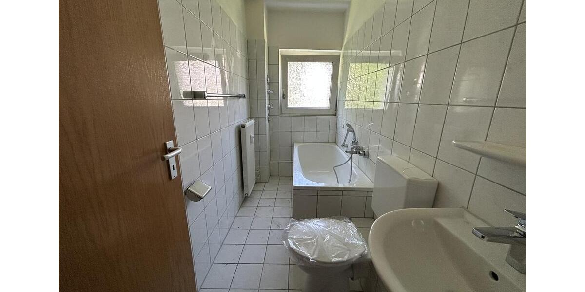 Etagenwohnung Oberhausen Alstaden - 2.5 Zimmer, 46 m&sup2;, 390&euro; | Angebot:26389105