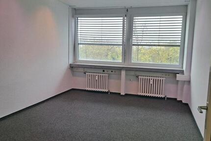 Gewerbeobjekt Düsseldorf Stadtbezirk 6 - 300&euro; | Angebot:25879445