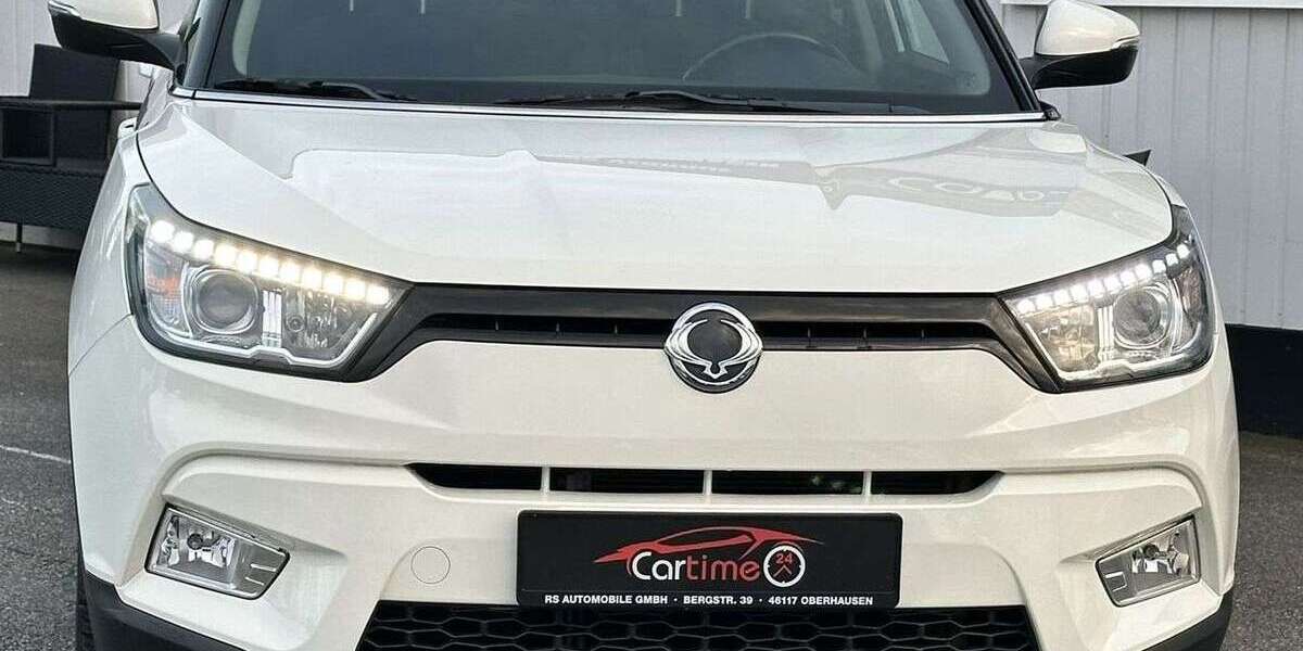 SsangYong Tivoli 57.126 km 10.990 &euro; Oberhausen 46145