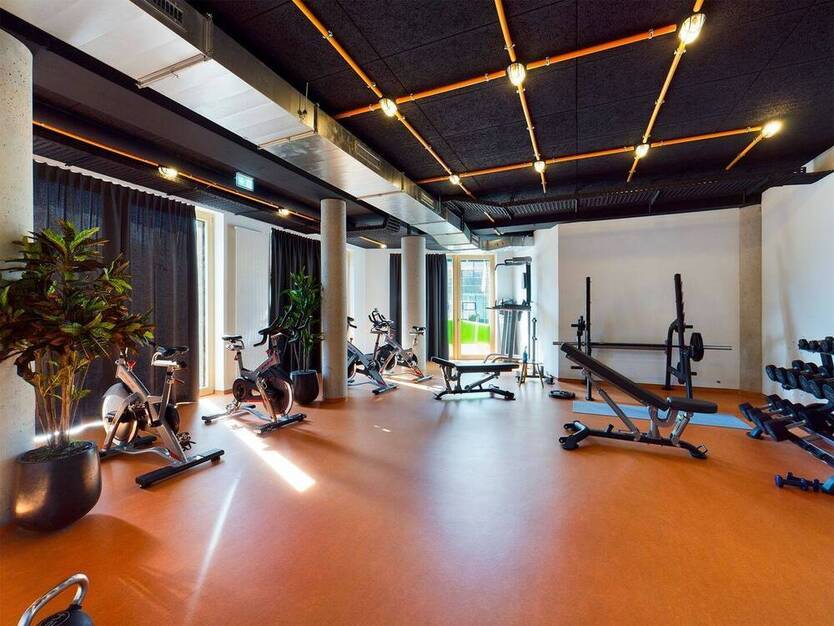 DIE ZimmerEI | Modern + zentral: möbliertes Apartment für Studierende & Auszubildende | Maxi Bude