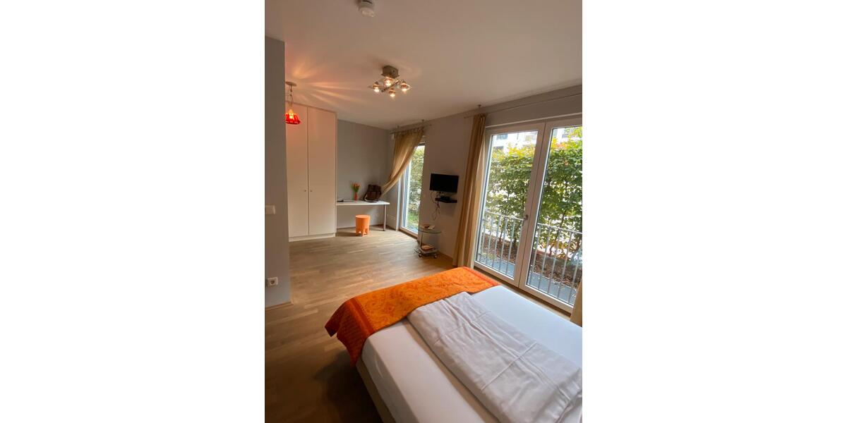 Erdgeschoßwohnung Düsseldorf Pempelfort - 1 Zimmer, 27 m&sup2;, 900&euro; | Angebot:25967637