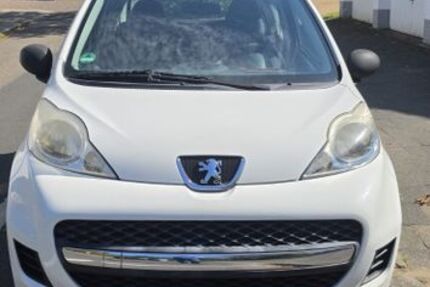 Peugeot 107 129.000 km 2.499 &euro; Neuss 41462