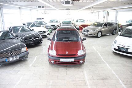 Renault Clio 145.000 km 1.990 € Essen 45356