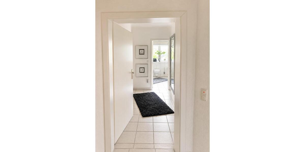 Dachgeschoßwohnung Moers - 3 Zimmer, 78 m&sup2;, 259.000&euro; | Angebot:27257576