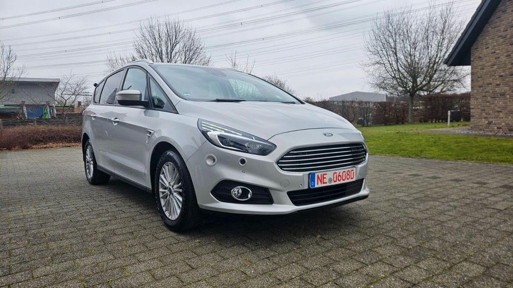 Ford S-Max 98.600 km 15.300 &euro; Neuss OT Barbaraviertel 41460