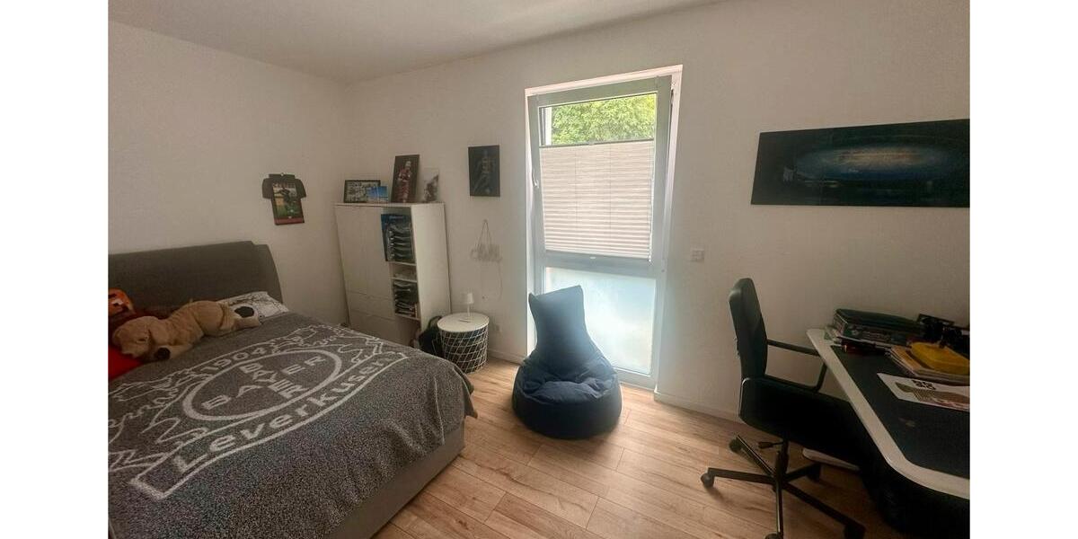 Erdgeschoßwohnung Burscheid - 5 Zimmer, 108 m&sup2;, 489.000&euro; | Angebot:27263699