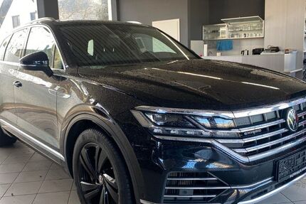 VW Touareg 121.513 km 45.950 € Korschenbroich 41352