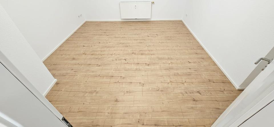 Dachgeschoßwohnung Düsseldorf Stadtbezirk 8 - 2 Zimmer, 55 m&sup2;, 739&euro; | Angebot:25438689