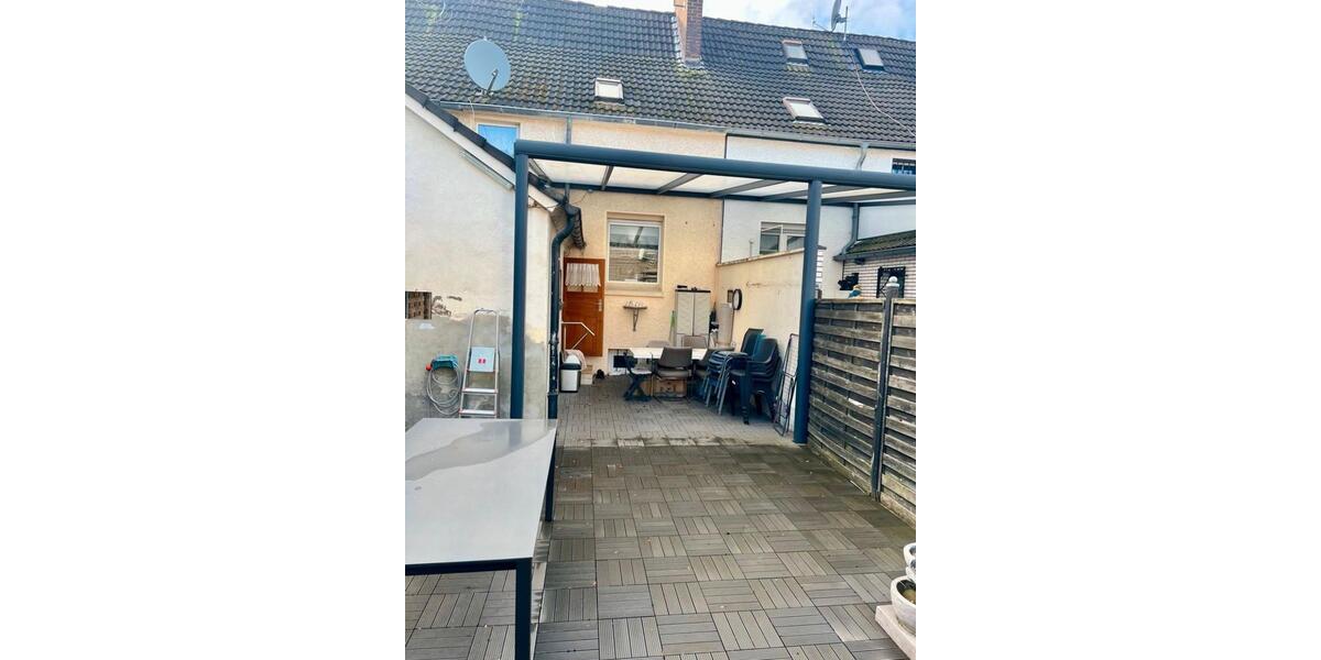 Reihenhaus Duisburg Rheinhausen - 3 Zimmer, 80 m&sup2;, 1.200&euro; | Angebot:25396681
