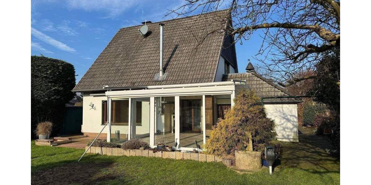 Einfamilienhaus Mönchengladbach Wickrathberg - 7 Zimmer, 159 m&sup2;, 449.000&euro; | Angebot:25796281