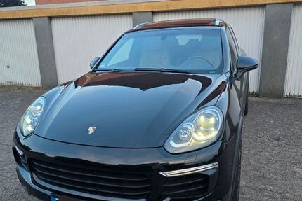 Porsche Cayenne 183.500 km 24.999 &euro; Krefeld 47807