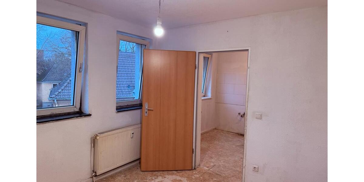 Duisburg Rheinhausen Markt DG 3,5 Z immer zu Vermiten 3 zimmer