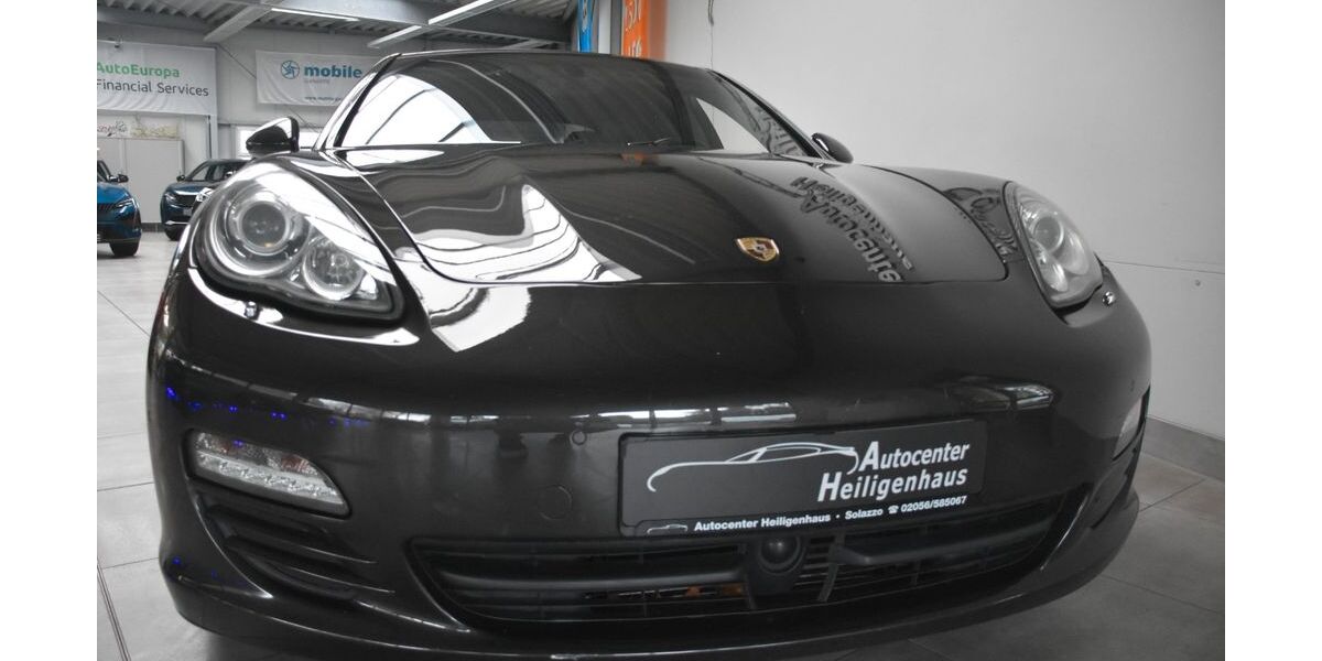 Porsche Panamera 152.197 km 23.580 &euro; Heiligenhaus 42579