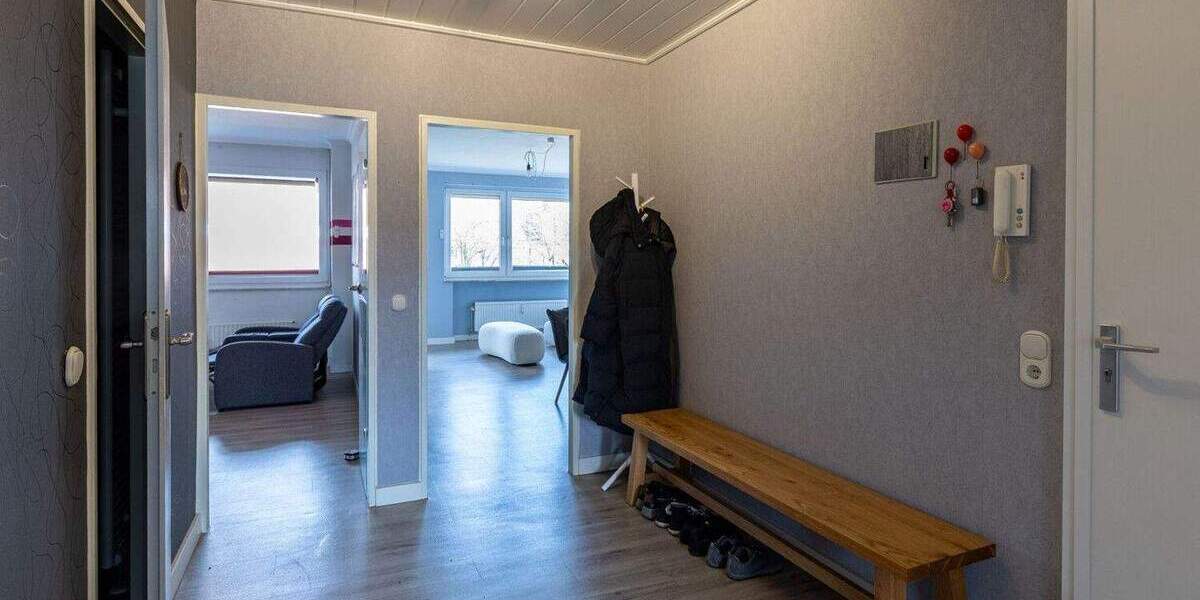 Etagenwohnung Neuss Rosellen - 3 Zimmer, 71 m&sup2;, 235.000&euro; | Angebot:25776591