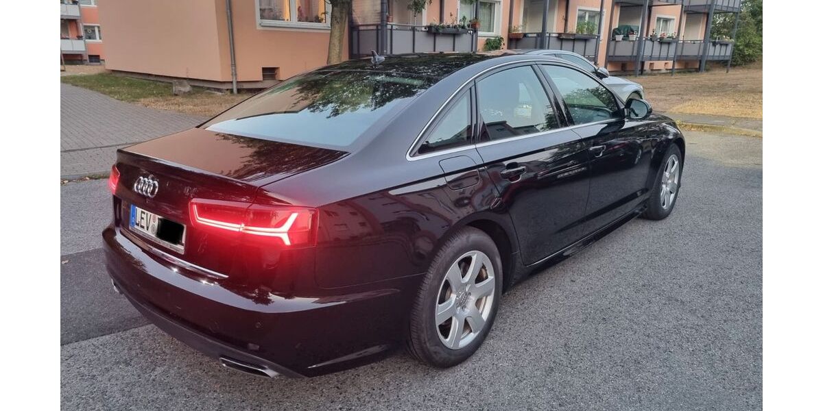Audi A6 111.000 km 22.300 &euro; Leverkusen 51375