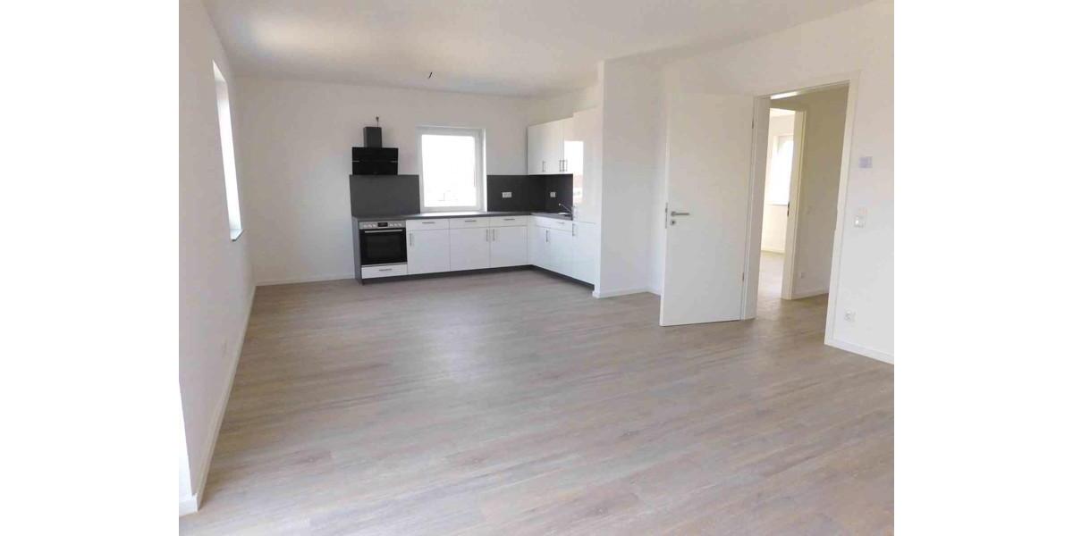 Da kommt man gern Heim. günstige 2-Zi.-Dachgeschosswohnung zimmer