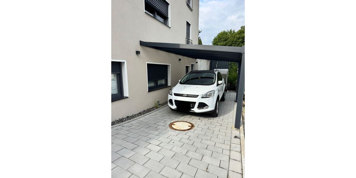 Ford Kuga 163.000 km 8.400 &euro; Remscheid 42859