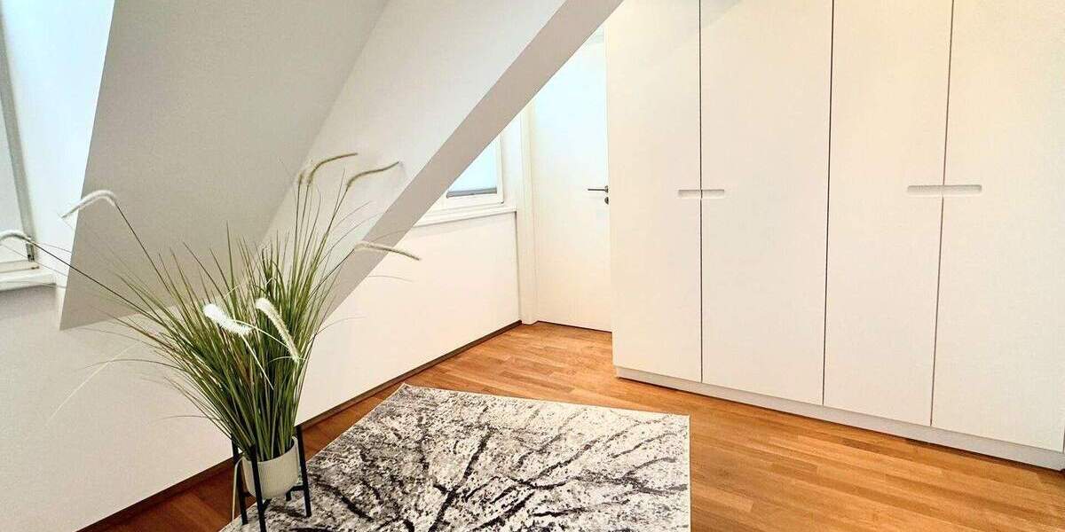 Mehrfamilienhaus, Wohnhaus Düsseldorf / Mörsenbroich Mörsenbroich - 1 Zimmer, 444 m&sup2;, 1.640.000&euro; | Angebot:25738225