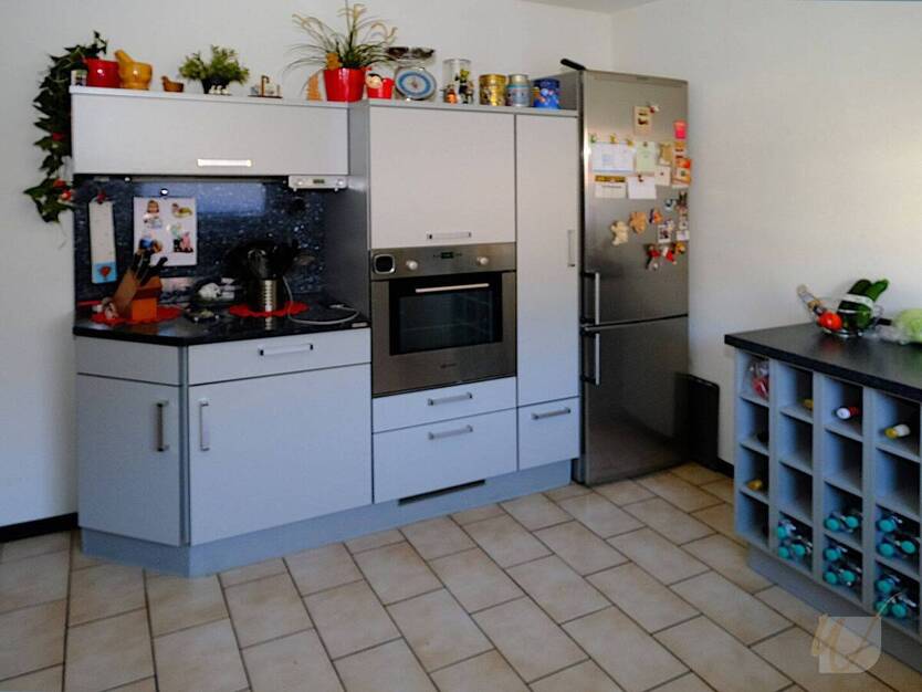 Familientraum mit Gartenidylle. Platz für Kinder, Tiere & gemeinsame Momente